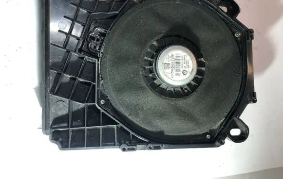 BMW 1 E81 E87 Subwoofer speaker 65139192461