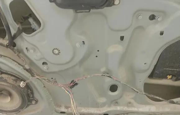Nissan Micra Sliding door window regulator with motor
