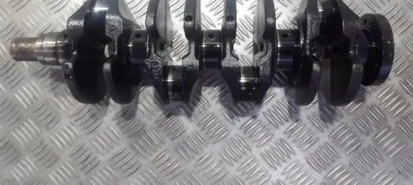 Peugeot 206 Crankshaft 
