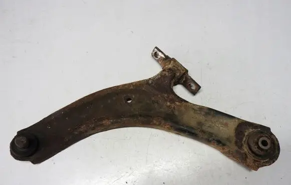 Nissan X-Trail T31 Rear control arm M9RC830
