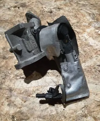 Audi A3 S3 A3 Sportback 8P EGR valve 03G129637A