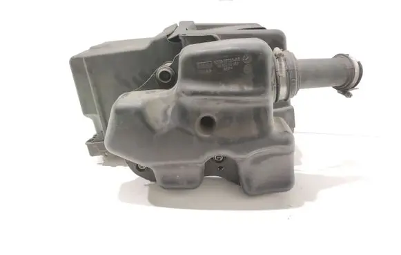 Intake resonator