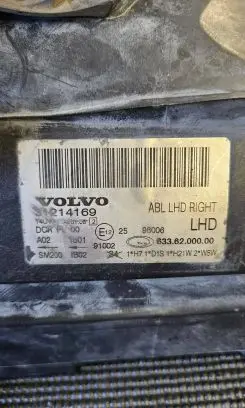 Volvo S80 Headlight/headlamp 31214169 6336200000