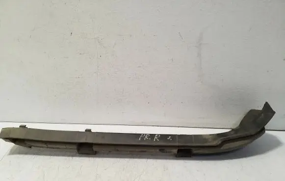 Volkswagen PASSAT B4 Front bumper mounting bracket 3A0807184A