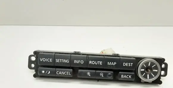 Nissan X-Trail T30 Head unit multimedia control 28395EQ301