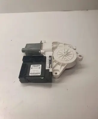 Audi A3 S3 A3 Sportback 8P Rear door window regulator motor 8P4959802B