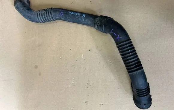Intercooler hose/pipe