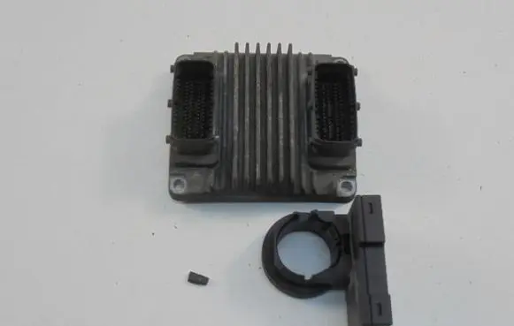 Opel Astra G Engine ECU kit and lock set 12214870