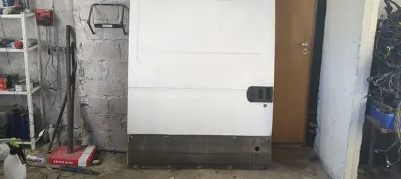 Iveco Daily 5th gen Side sliding door 