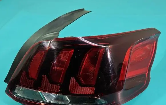 Peugeot 301 Rear/tail lights 9817299580 IMPRK1565029