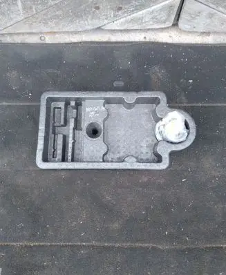Opel Insignia A Tool box 22812898