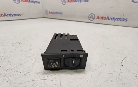 BMW 5 E39 Seat heating switch 61318352259