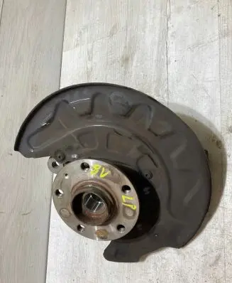 Audi A3 S3 8V Front wheel bearing hub 