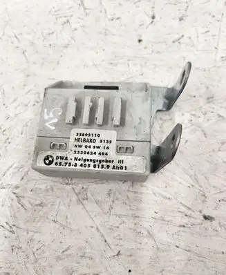 BMW X3 E83 Fuel injection pump control unit/module 55892110 2330624494 5132