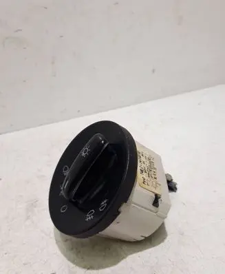 Skoda Octavia Mk2 (1Z) Light switch 1Z0941431C 748500470000 95212
