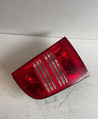 Skoda Octavia Mk1 (1U) Rear/tail lights 1U9945111 1U9945095