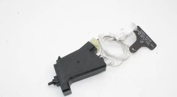 KIA Stinger Fuel tank cap lock 