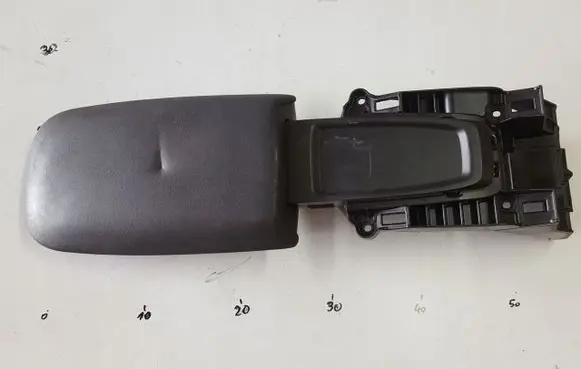 Volvo V40 Armrest 