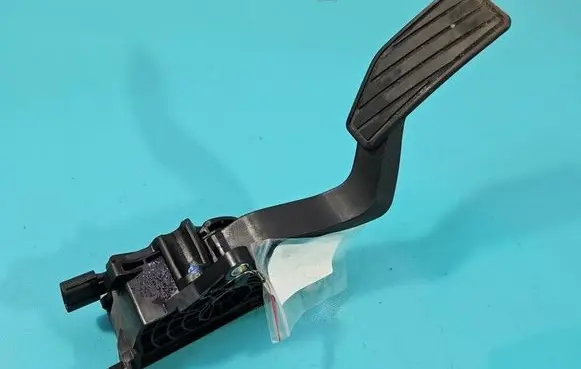 Suzuki Celerio Accelerator throttle pedal 0280755231 IMPRK1588010