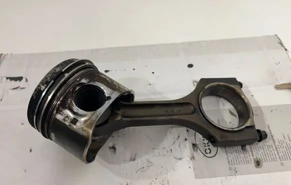 BMW 3 F30 F35 F31 Piston with connecting rod 0843C
