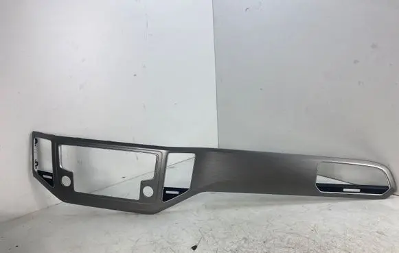 Volkswagen Golf Sportsvan Radio/GPS head unit trim 517858061F 517858069 517858071