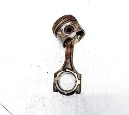 Toyota Corolla Verso AR10 Piston with connecting rod