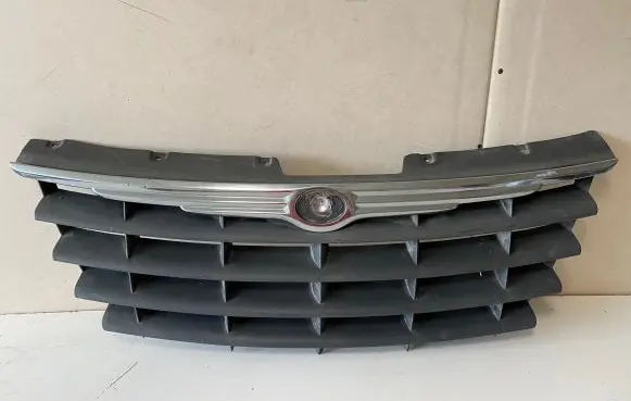 Chrysler Voyager Front bumper upper radiator grill 04857982AA 19284 398402A