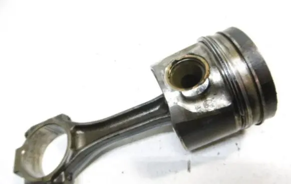Skoda Fabia Mk1 (6Y) Piston 