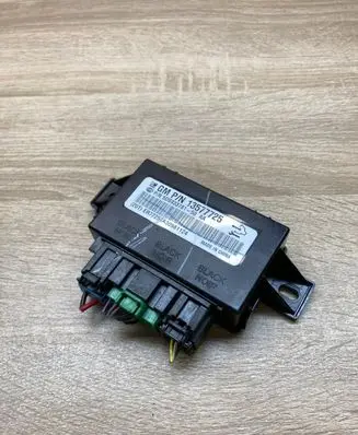 Opel Astra J Seat control module 13577725 5DS933781