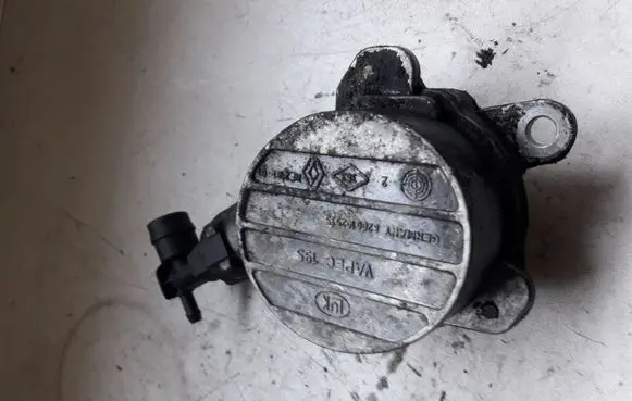 Opel Vivaro Vacuum pump 8200192535