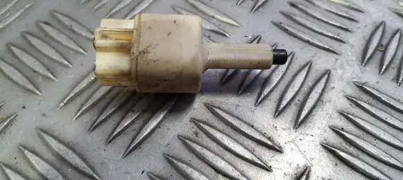 Toyota Auris 150 Brake pedal sensor switch