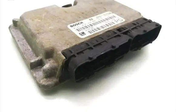 Opel Zafira A Engine control unit/module 24417169 0281010268 28SA4805