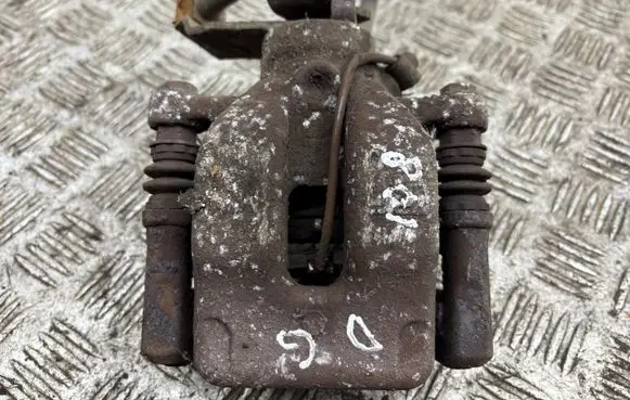 Mini Cooper Countryman R60 Rear brake caliper