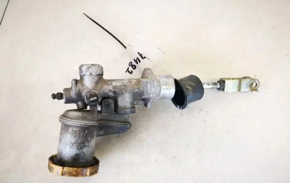 Subaru Legacy Clutch master cylinder