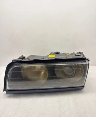 BMW 7 E38 Headlight/headlamp 0301043277