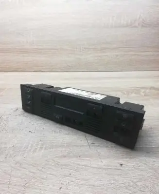 BMW 5 E39 Climate control unit 8375557