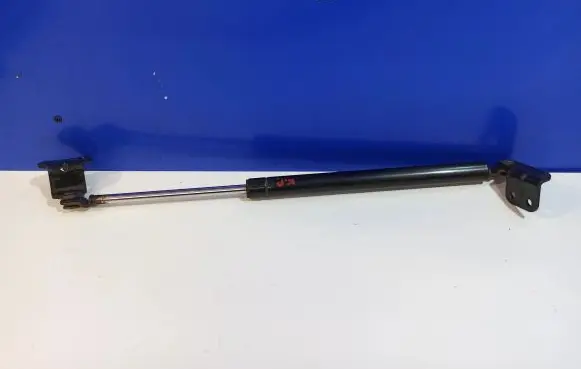 Hyundai Terracan Front bonnet/hood damper/strut 60H1000