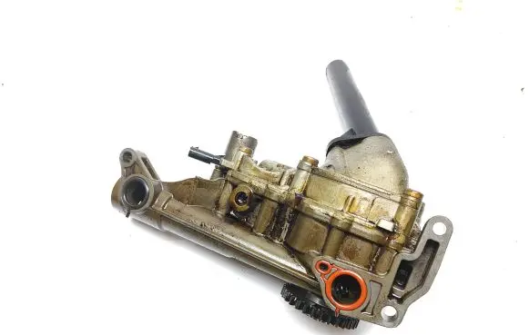 Mercedes-Benz CLA C117 X117 W117 Oil pump A2701800000 1631901841