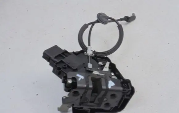 Ford Focus C-MAX Rear door lock 4M5AA26412BE