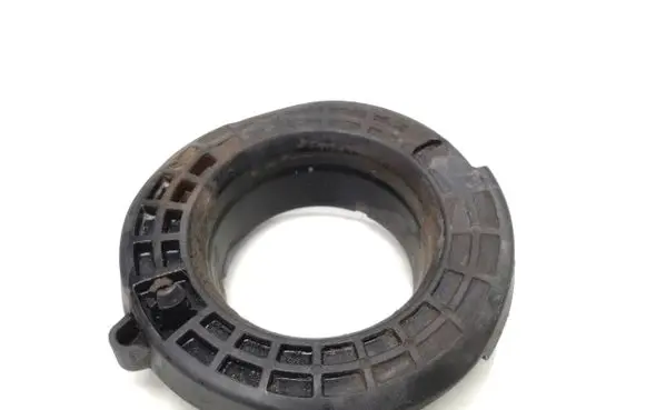 Mercedes-Benz C W205 Rear coil spring rubber mount A2053240184