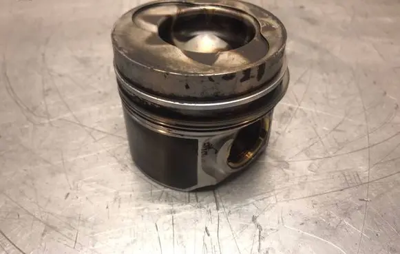 Volkswagen Crafter Piston 076107065 BJL
