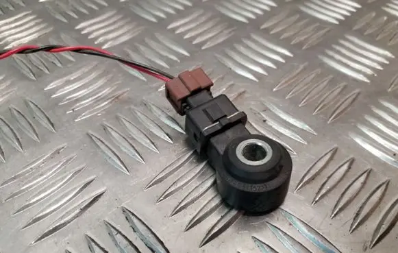 Mitsubishi Colt Detonation knock sensor E1T52271