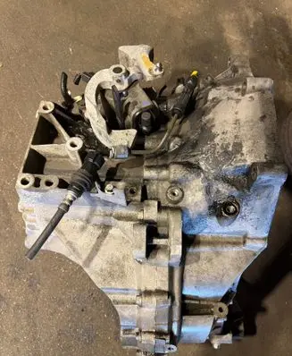 Ford S-MAX Manual 6 speed gearbox E1GR7002HCB DG9R7F096ACC