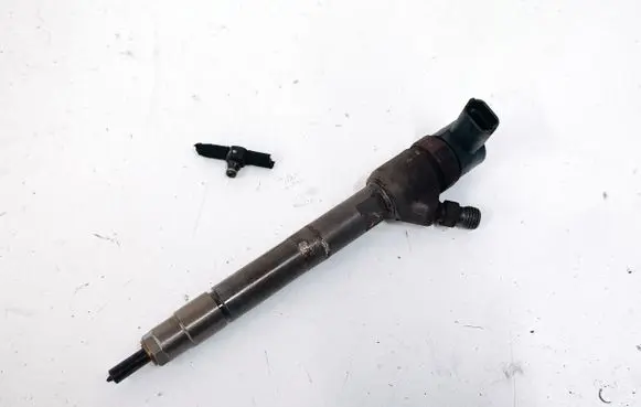Hyundai ix35 Fuel injector 338002F300 0445110374