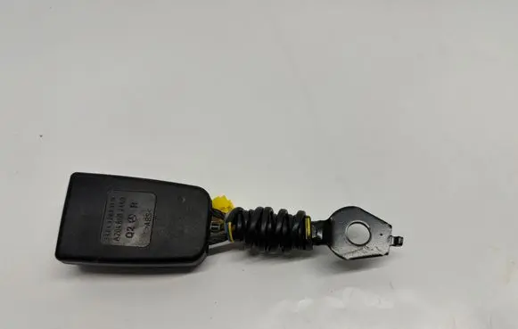 Mercedes-Benz C W204 Front seatbelt buckle A2048602469