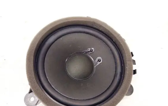 Volvo V40 Front door speaker 30657445