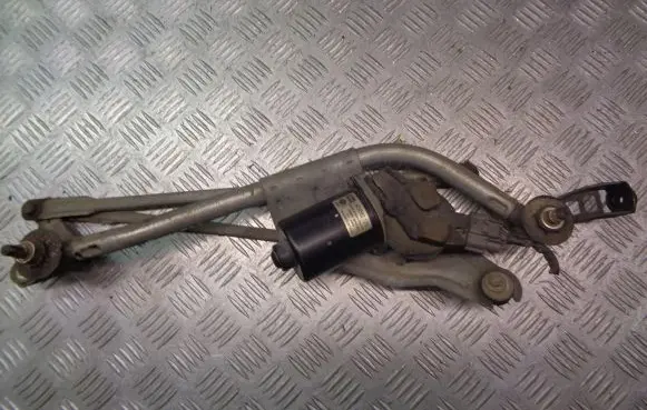 Nissan Almera N16 Front wiper linkage 404582