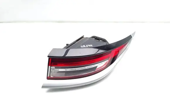 DS Automobiles 3 Crossback Rear/tail lights 9833591080 81770202504