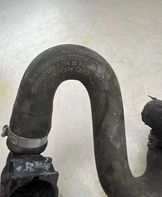 Mercedes-Benz E W238 Engine coolant pipe/hose A2135010202