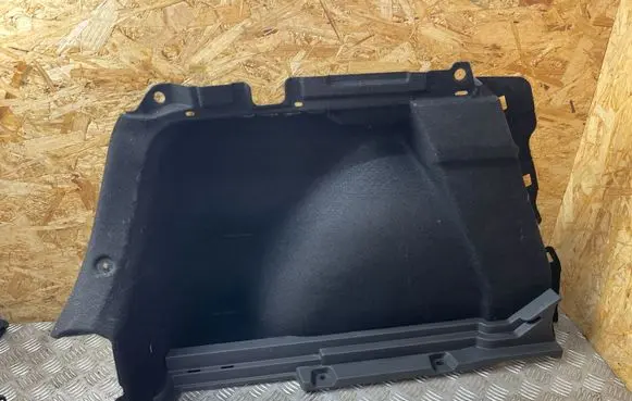 Hyundai i30 Tailgate/trunk side cover trim P85731G4020TM 22022024 Y2M5C1341